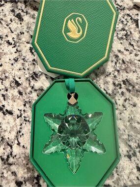Swarovski Emerald Green Crystal Snowflake Ornament with Ribbon